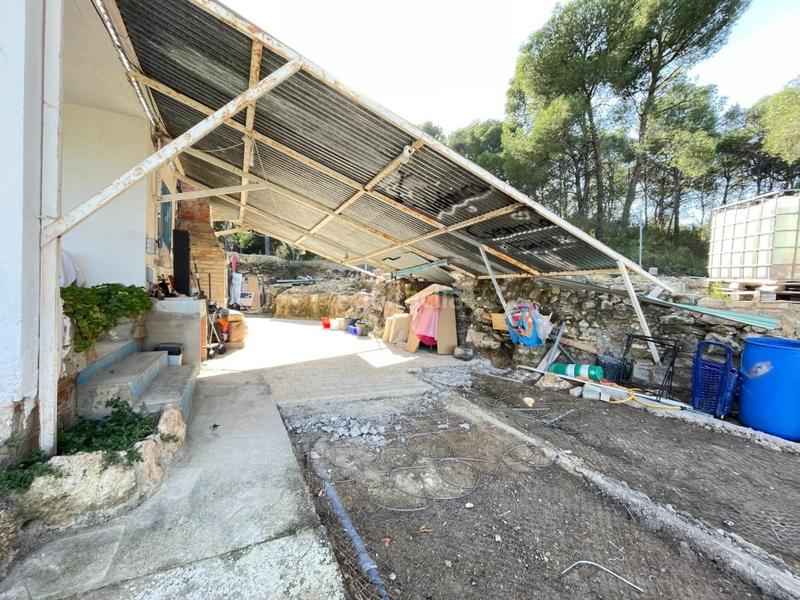 Foto 5a90b230-3421-4969-9da5-18ebee641518. Xalet amb aparcament piscina a Casinos