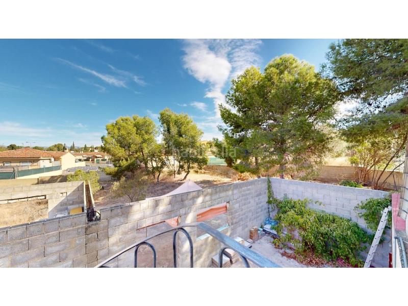 Foto 1522f25d-005d-4d77-b6dd-bfbdff19c42e. Chalet mit parking pool in Urbanizaciones Llíria