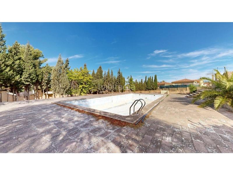 Foto a533b690-0ba9-494d-8fb2-19c0a1a9bf9f. Chalet mit parking pool in Urbanizaciones Llíria