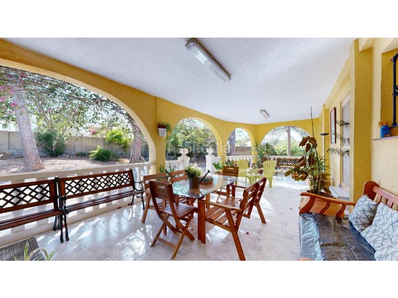 Foto c9e811ae-8a21-47de-969a-440360f986d6. Chalet mit parking pool in Urbanizaciones Llíria