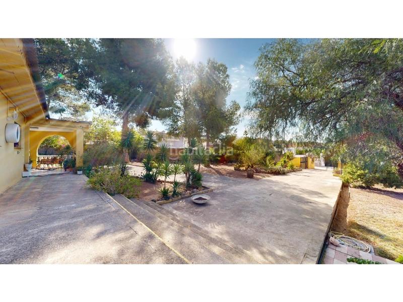 Foto f5494b85-b256-440b-9ce7-72e0a4348b3a. Chalet mit parking pool in Urbanizaciones Llíria