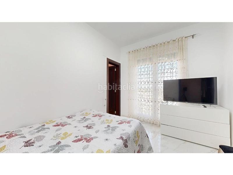 Foto ef9125bd-3cf2-4400-8fcc-f8325ab17899. Casa sorprendente casa en santo domingo calicanto en Chiva