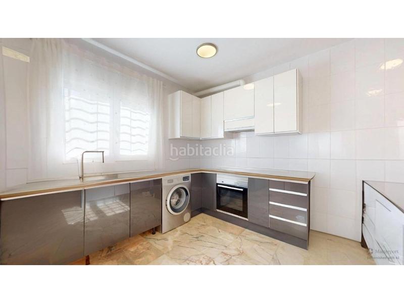 Foto fe03bd17-decf-4de1-9819-3e7ae54a928c. Casa sorprendente casa en santo domingo calicanto en Chiva