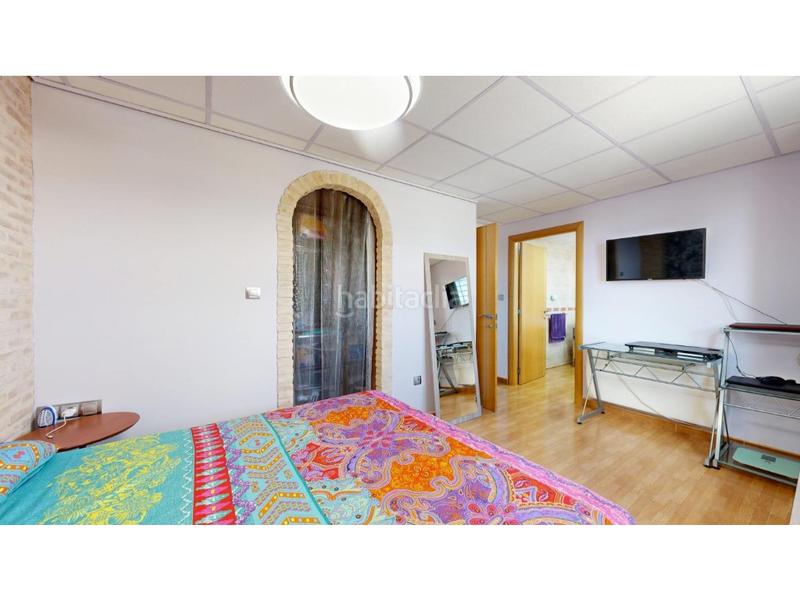 Foto 128a7f32-2331-4add-9a85-f677b4f60e73. Casa con parcheggio piscina in Polígono del Aeropuerto Manises