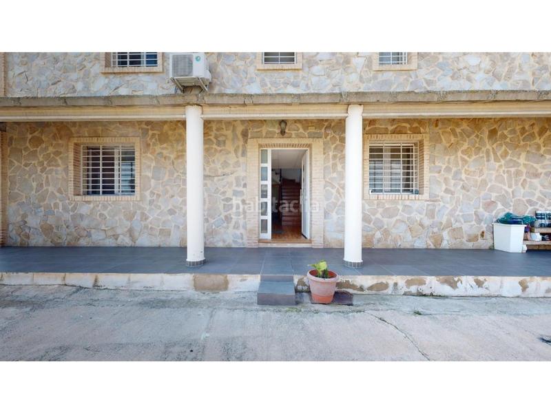 Foto 95c9e04f-0868-4be4-a49a-b97eb6663f7b. Casa con parcheggio piscina in Polígono del Aeropuerto Manises