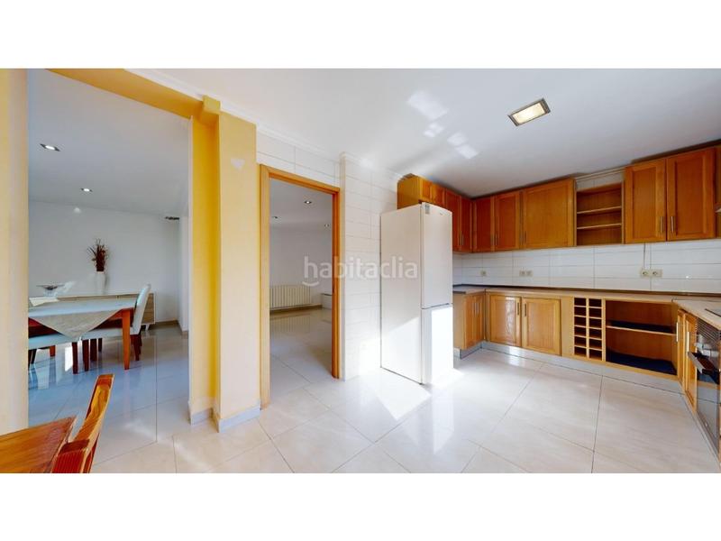 Foto 10ed35da-7c31-423b-ba37-51b46d53375f. Chalet con riscaldamento parcheggio piscina in Sierra Perenchiza-Cumbres de Calicanto-Sto Domingo Chiva