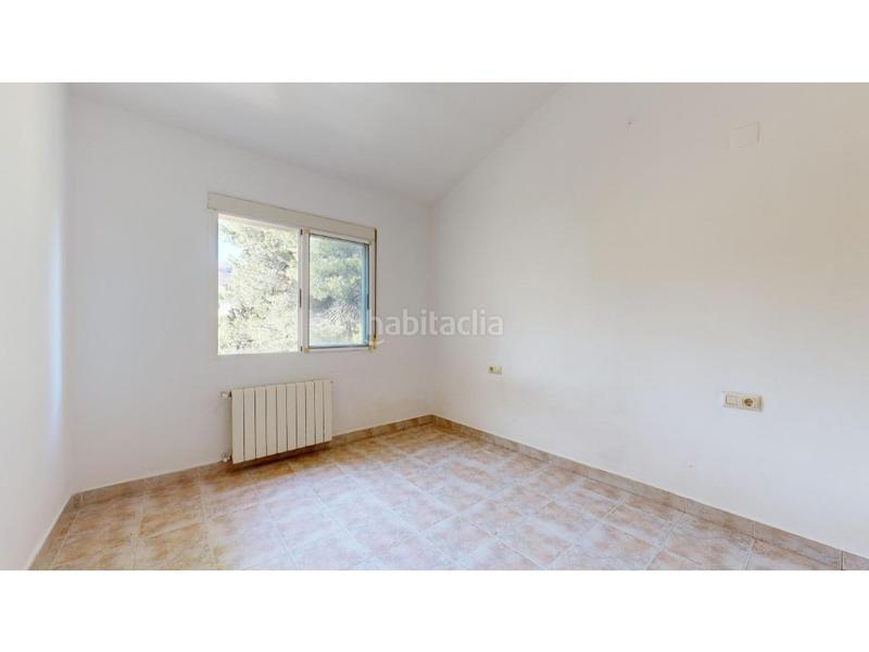 Foto 4d53dc56-ded8-4448-ad02-a0b7b50f2ed4. Chalet con riscaldamento parcheggio piscina in Sierra Perenchiza-Cumbres de Calicanto-Sto Domingo Chiva