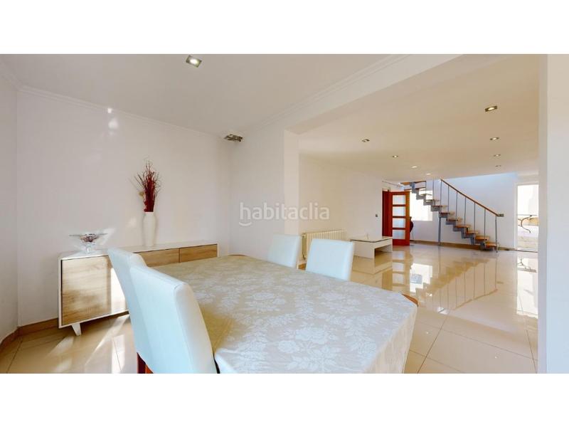 Foto 9612ee61-ddc9-4429-93df-b00bb8c6236a. Chalet con riscaldamento parcheggio piscina in Sierra Perenchiza-Cumbres de Calicanto-Sto Domingo Chiva