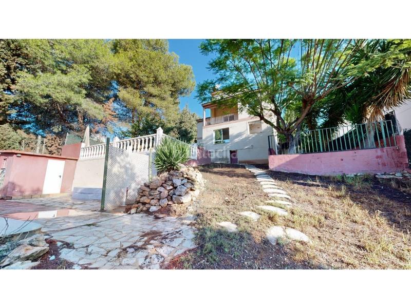 Foto 9bd2ba97-a48a-46c8-827c-4aa58aef2dbd. Chalet con riscaldamento parcheggio piscina in Sierra Perenchiza-Cumbres de Calicanto-Sto Domingo Chiva