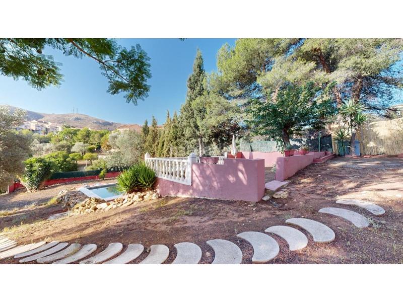 Foto ec5aae4b-7972-4cf6-89a7-b4c31505aeb3. Chalet con riscaldamento parcheggio piscina in Sierra Perenchiza-Cumbres de Calicanto-Sto Domingo Chiva