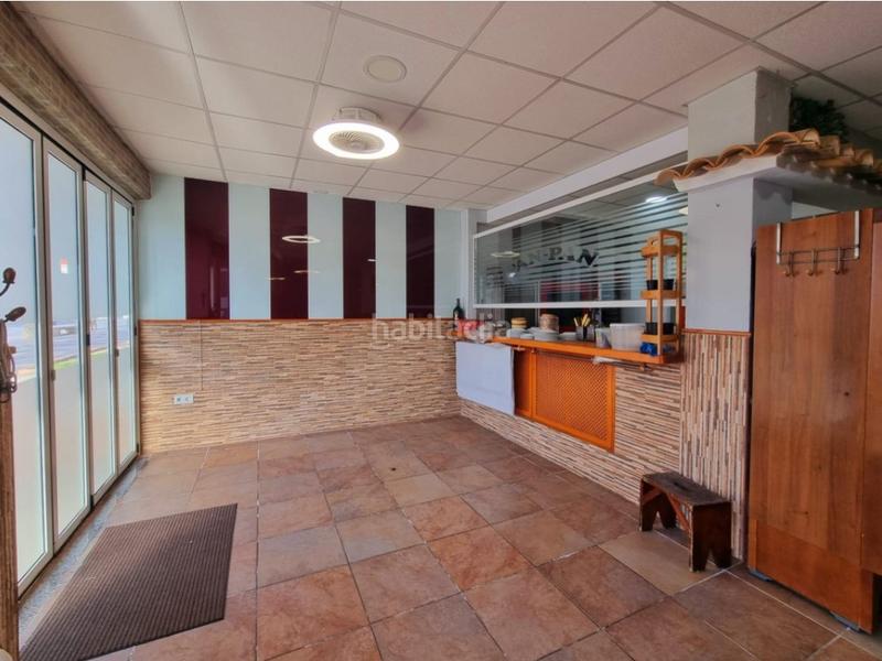 Foto 7c8643fb-0a6c-45e7-b5c9-10e5062cbd43. Local comercial a Oliva playa Oliva