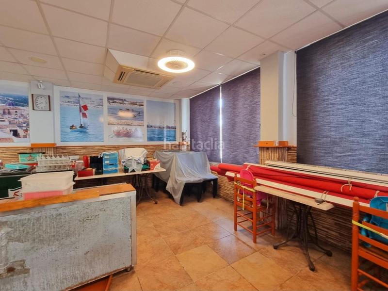 Foto 8f7866a2-39dc-45bb-9f42-92a6803dce1e. Local comercial a Oliva playa Oliva