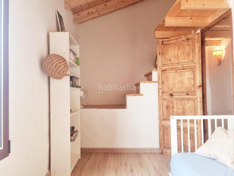 Foto 136b8c97-b1f3-420e-8bb0-9d547f7d9782. Casa con riscaldamento in Gátova