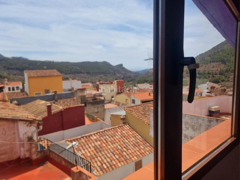 Foto 40f50e2d-d949-4788-84c7-f1dadb43a822. Casa con riscaldamento in Gátova