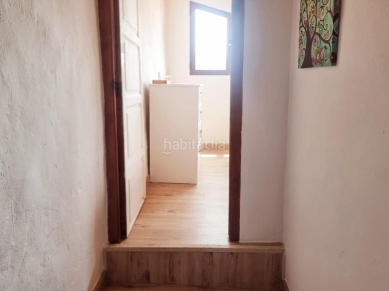 Foto 6706e0cb-6093-4573-b6e9-99d8df2b6fc3. Casa con riscaldamento in Gátova