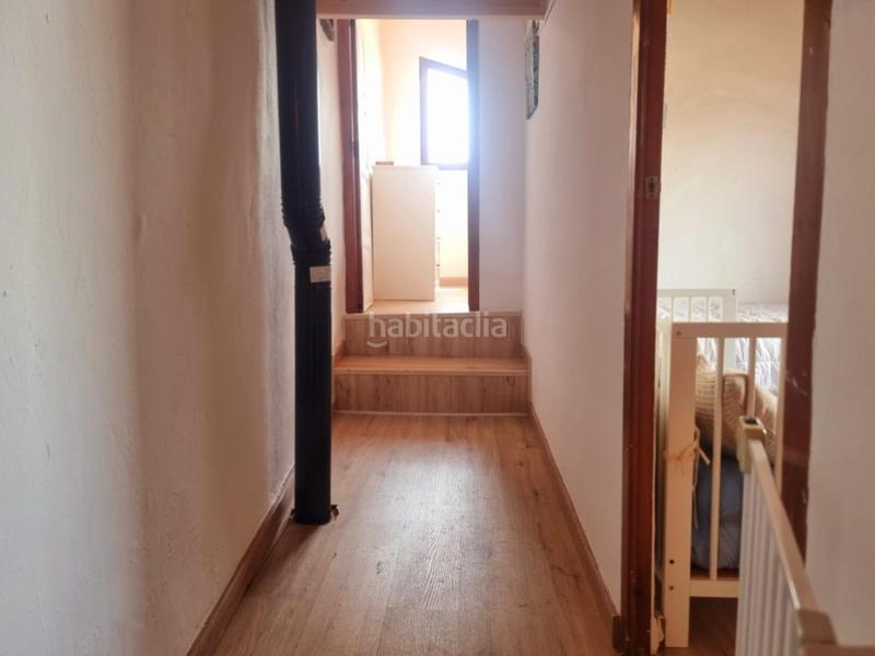 Foto 6aae2226-d7bd-4591-93a6-34aefd7c52d6. Casa con riscaldamento in Gátova