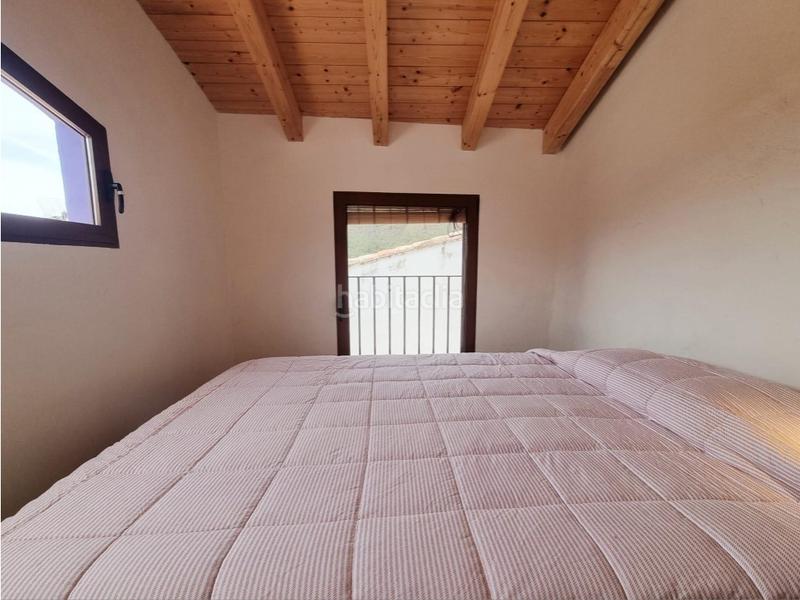 Foto cc2c6c17-3f7d-49dd-96b0-f10f10dc5519. Casa con riscaldamento in Gátova