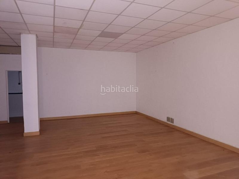 Foto 4df843ec-bf34-4976-9598-dc0ff5d52541. Local comercial  en el centro en Centro Ciudad Paterna