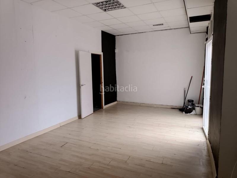 Foto bf41d90c-1126-4d77-ad7c-0611e7a52941. Local comercial  en el centro en Centro Ciudad Paterna