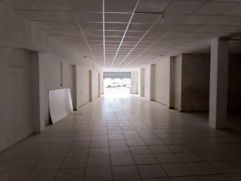 Foto fde8fa24-3cf1-459a-85fb-16e1c4835363. Local comercial  en el centro en Centro Ciudad Paterna