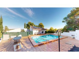 Chalet  Calle esmerla de l'. Bonito chalet rodeado de naturaleza