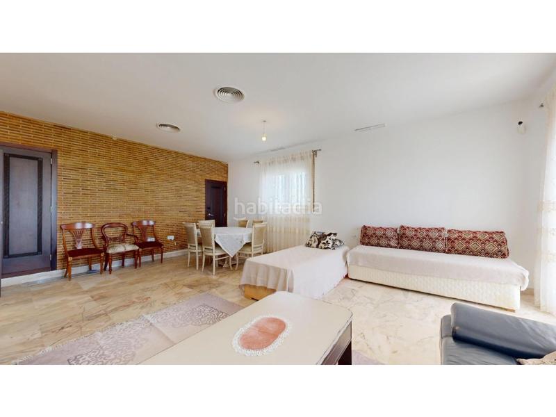 Foto 27e9b33f-7544-45db-bf6a-b5ebaf608835. Casa sorprendente casa en santo domingo calicanto en Chiva