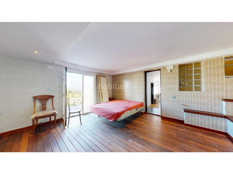 Foto b71bbedf-0e3b-42fe-92d1-c9c8d564d49b. Casa sorprendente casa en santo domingo calicanto en Chiva