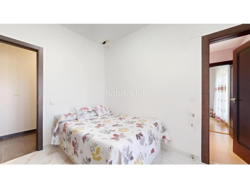 Foto df2cb19b-0d87-4182-a381-ff474550ff3c. Casa sorprendente casa en santo domingo calicanto en Chiva