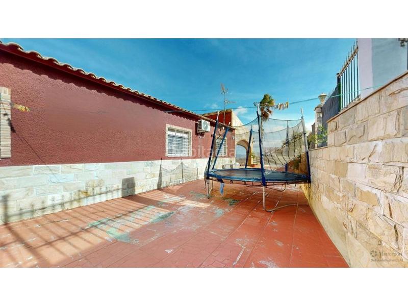 Foto e834d635-c301-4d29-a207-528f5ac6e8d3. Casa sorprendente casa en santo domingo calicanto en Chiva