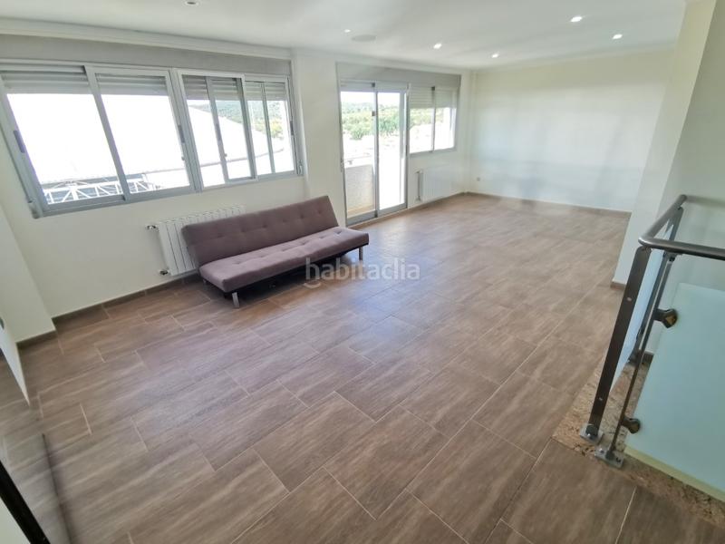 Foto 12f72363-c83d-4fcd-a87f-eb0789c8a873. Casa con parcheggio in Casinos