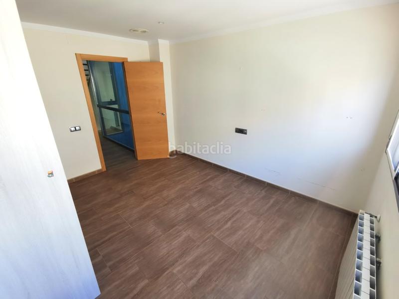 Foto 824ff54f-ca05-4e33-8ea5-da2d9a575a9d. Casa con parcheggio in Casinos