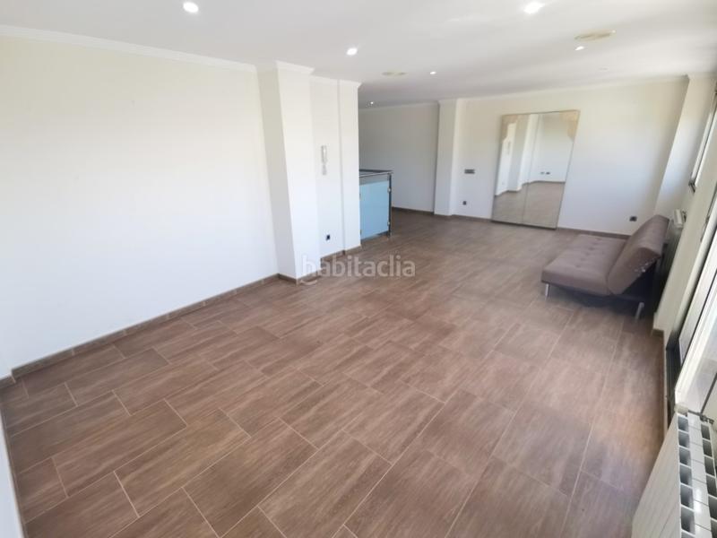 Foto dea57b96-46e4-4b64-ab91-60c57dd7c5a4. Casa con parcheggio in Casinos