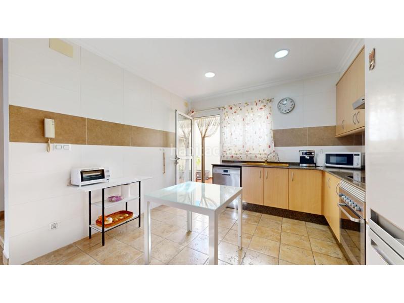 Foto 0297666e-4045-406c-86a2-3a366c06b942. Casa a schiera con parcheggio in Casinos