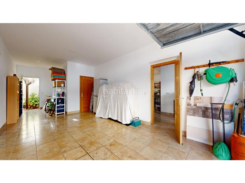 Foto 03d0356f-6d96-47eb-bc33-e1c7795036ed. Casa a schiera con parcheggio in Casinos