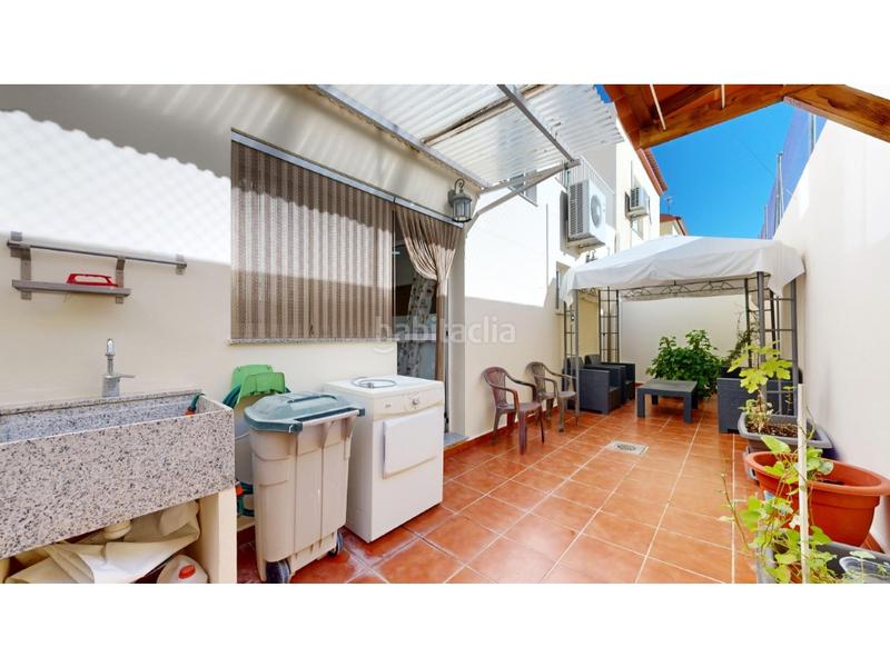 Foto 67fecded-1db4-4eea-b999-3f15c1fae44d. Casa a schiera con parcheggio in Casinos