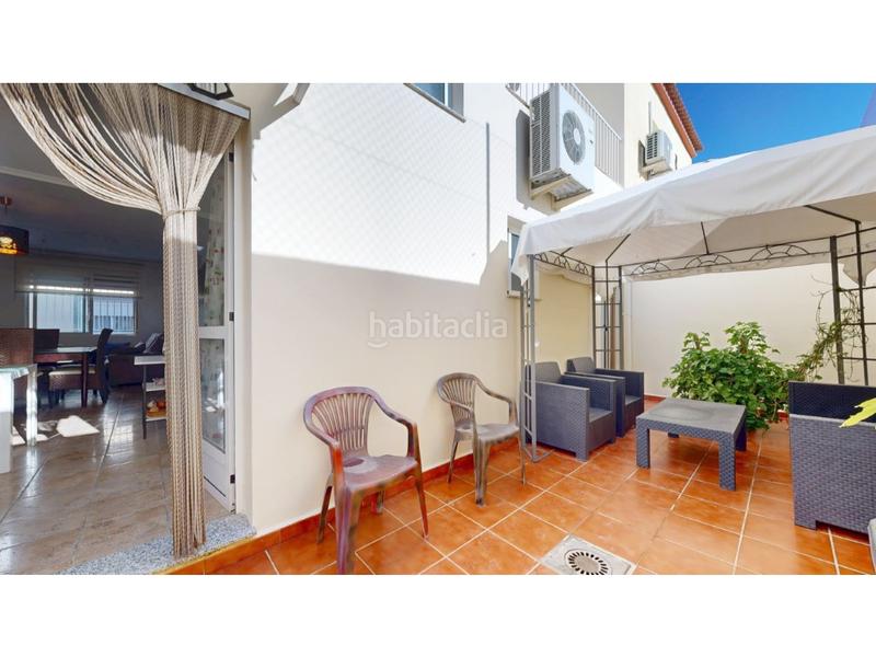 Foto 74bae0ba-c712-4f0a-afd6-8c1fa437c4d3. Casa a schiera con parcheggio in Casinos