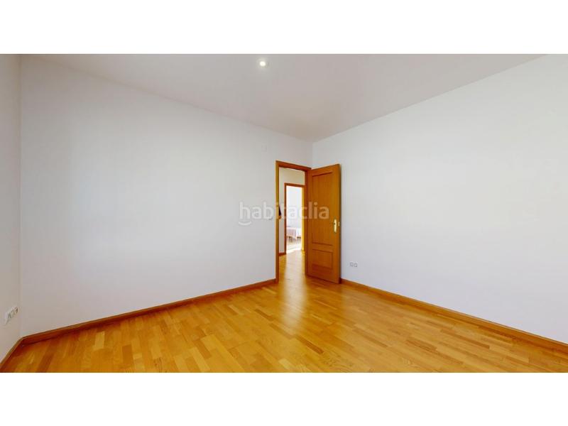 Foto 9330a4de-adc7-422d-b375-8d42ea23e033. Casa a schiera con parcheggio in Casinos