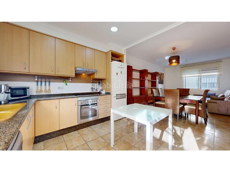 Foto b34cfe7c-a805-4845-8339-df62a06ff253. Casa a schiera con parcheggio in Casinos