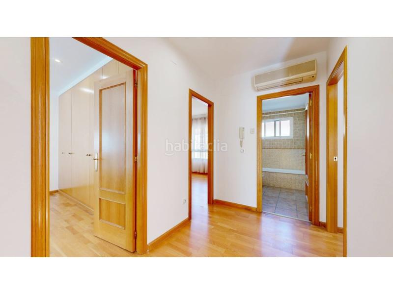 Foto b90a20a2-450d-42cc-a609-c0ac3cd0541c. Casa a schiera con parcheggio in Casinos