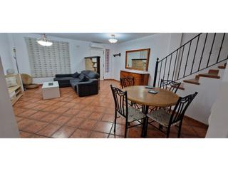 Casa adossada  Avenida arquitecto alfredo simon. Adosado de 278 m útiles en urbanización privada  zona 500 vivien