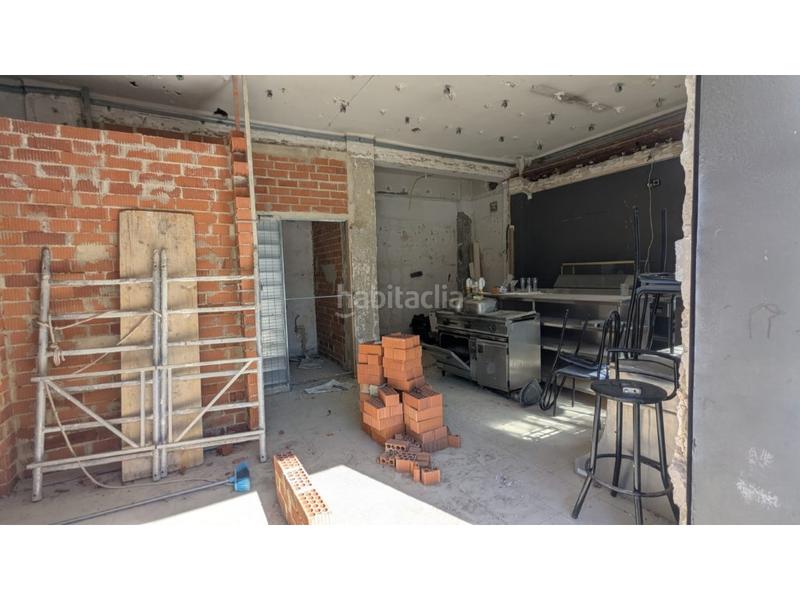 Foto b2b9bd87-8ba8-40ce-ad62-3cab5c08c532. Local commercial dans Ciutat Fallera Valencia