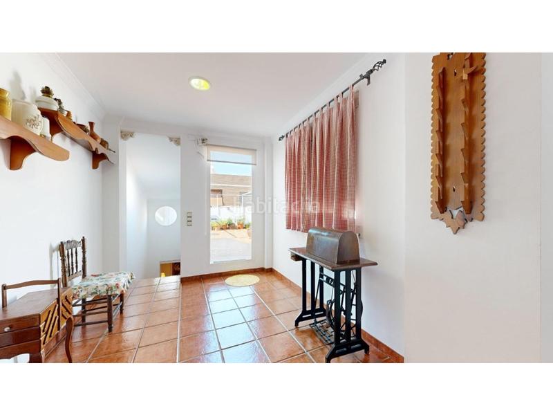 Foto c27cc62c-b2b1-443c-be6e-ac0fe16ba537. Casa con riscaldamento in Massanassa