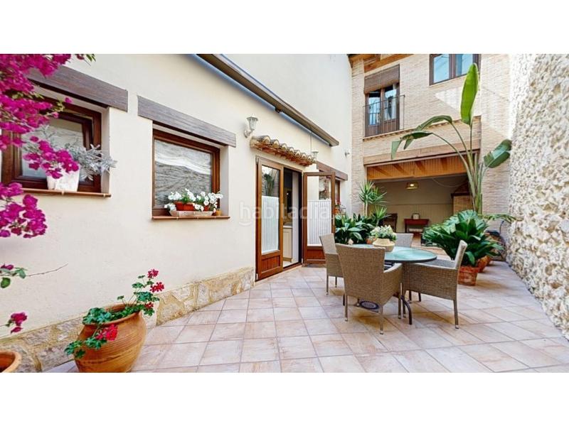 Foto b6eb7b32-aaeb-42b5-9250-dabdd2743511. Casa epectacular casa única en Carcaixent