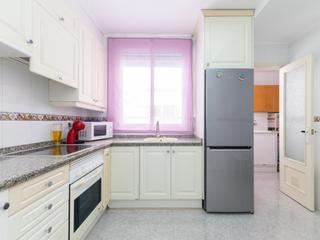 Pis  Germanies, de les. Piso reformado para entrar a vivir