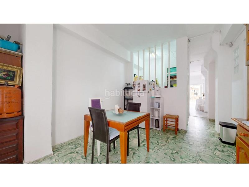 Foto b486f780-6c74-41ec-bf21-b199a1c81133. Planta baja  a 50 metros de la playa en Piles