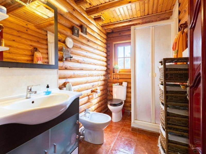 Foto ac27bc62-be5a-4b49-a1c4-fab9c933d999. Chalet avec parking dans Cheste