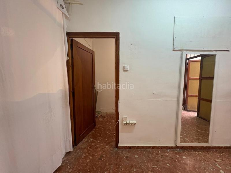 Foto 40e12bc8-ab7d-4f4c-9387-11b1ff84c44e. Alquiler local comercial  en alquiler en calle mayor ! en Paterna