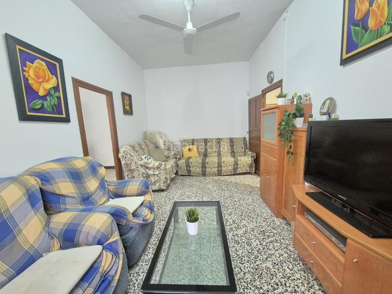 Foto 63f726ab-b0e3-460c-b9a9-31b5e0319fdc. Maison avec parking dans Pradilla de Ebro