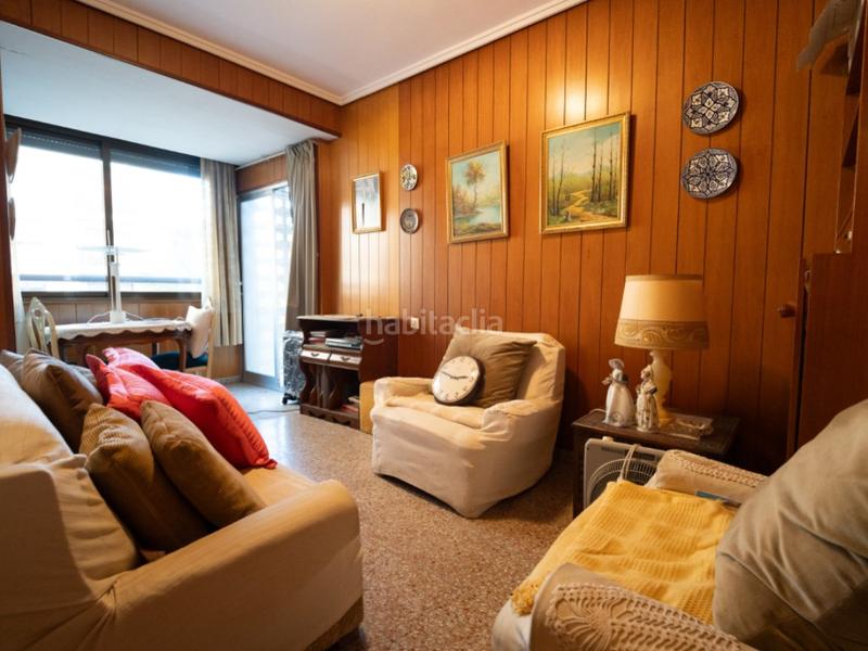 Foto 31f6caf0-1837-4db2-9b37-1e3e881838f1. Appartamento con parcheggio in Jaume Roig Valencia