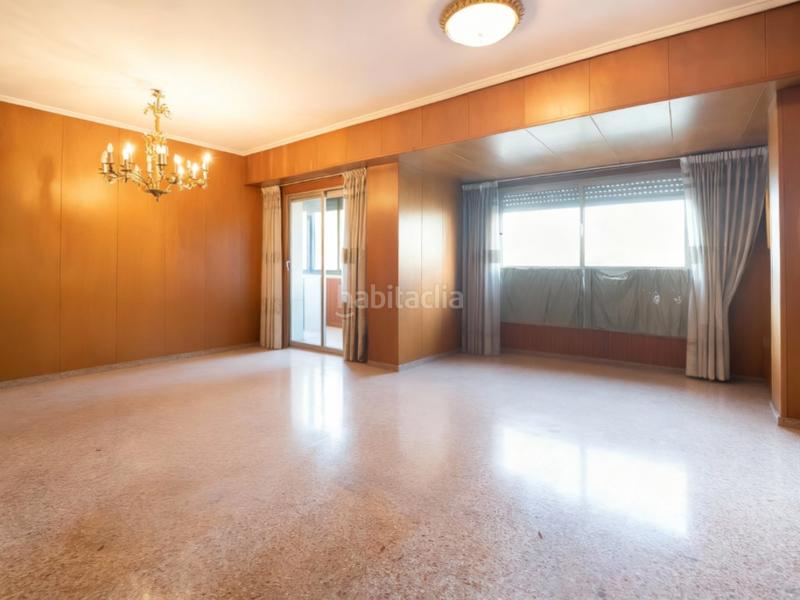 Foto 524f054e-0473-44ba-be77-f05502a58a62. Appartamento con parcheggio in Jaume Roig Valencia